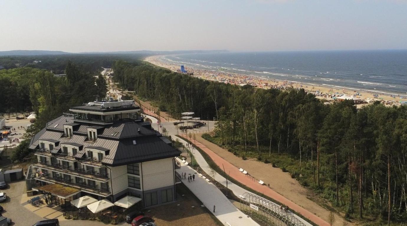 Hotel Ewerdin سفينويتشي المظهر الخارجي الصورة